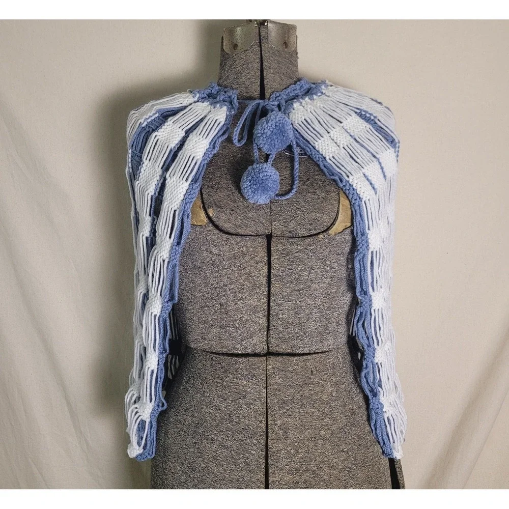 Vintage 70s Handmade Crochet Blue White Cape Capelet Knit Poncho Shawl - Picture 2 of 11